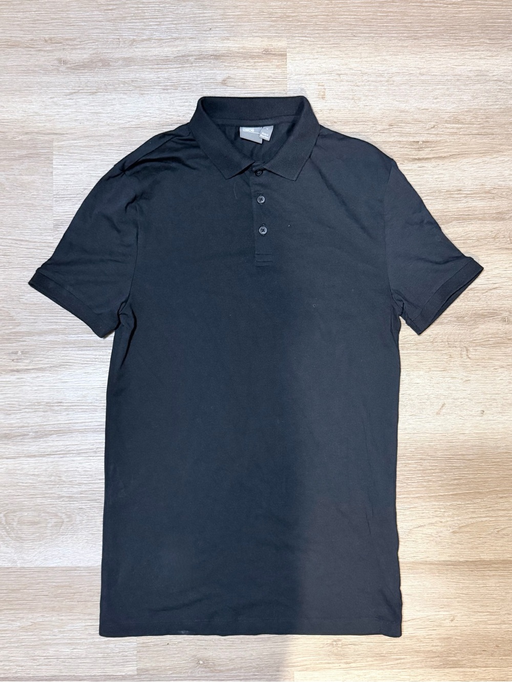 ASOS DESIGN Essentials muscle fit polo in black pique